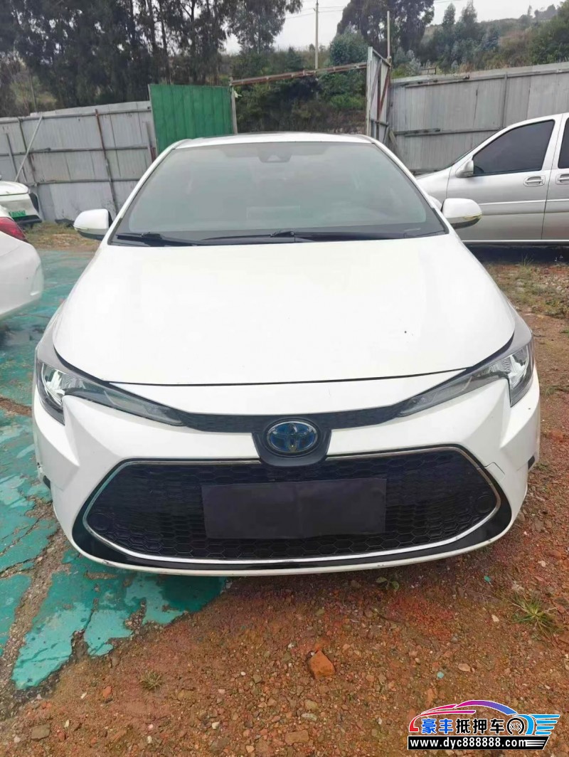 20年丰田雷凌轿车抵押车出售