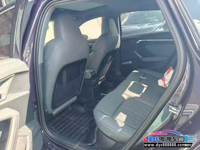 25年奥迪A3轿车抵押车出售