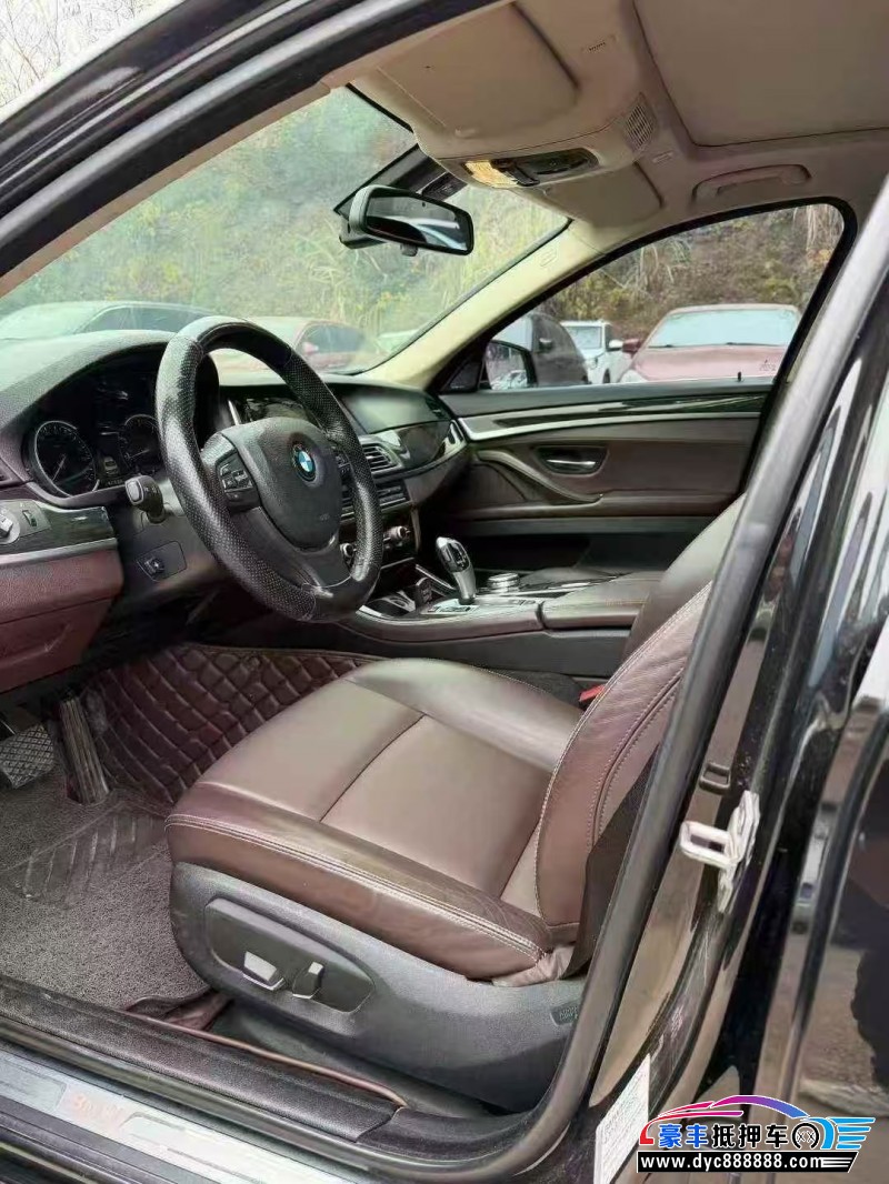 17年宝马5系轿车抵押车出售