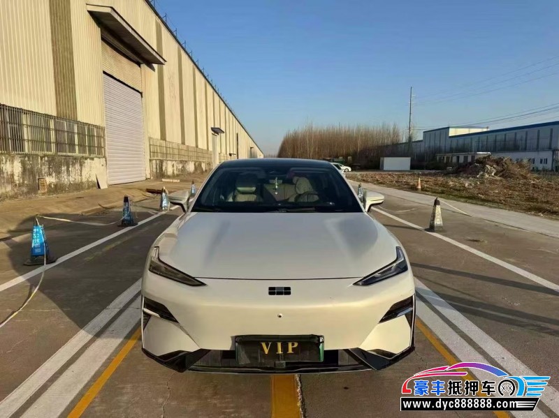 抵押车出售24年吉利银河轿车