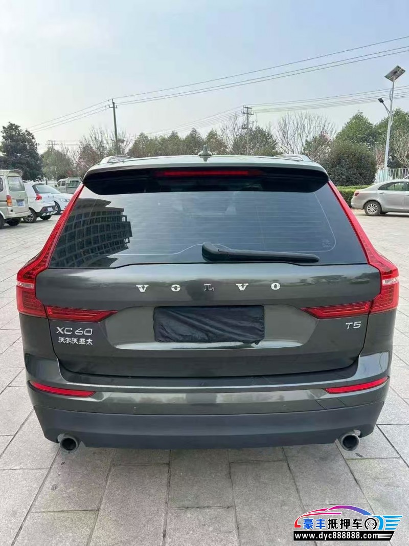 18年沃尔沃XC60轿车抵押车出售