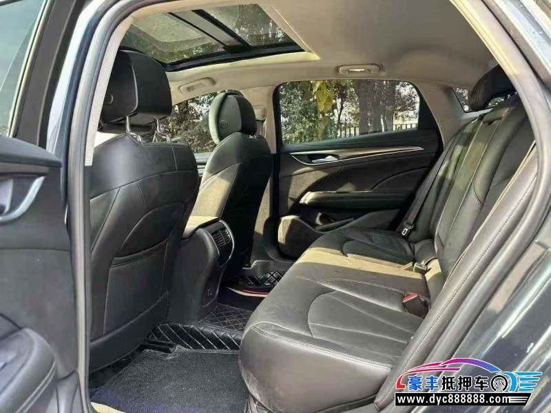 19年别克君越轿车抵押车出售