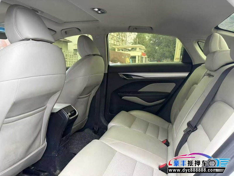 20年吉利缤瑞轿车抵押车出售