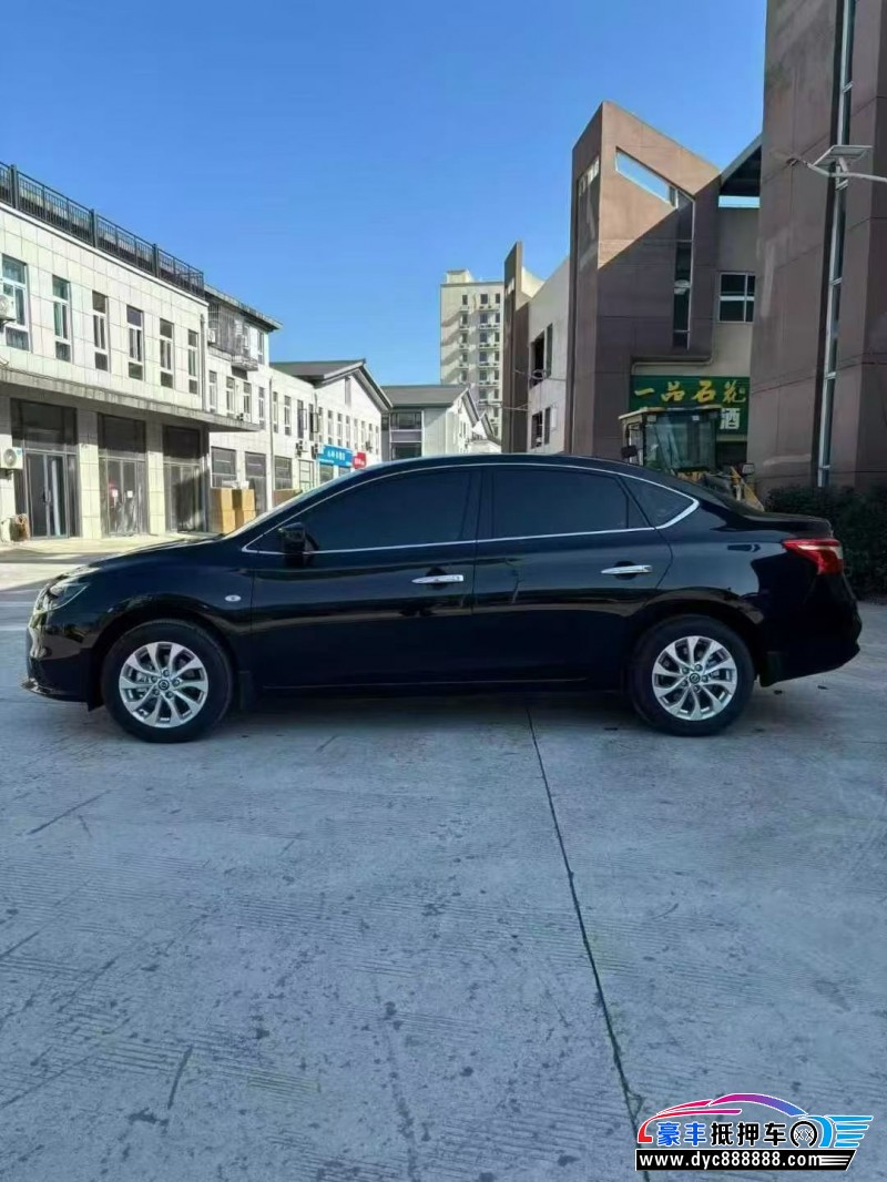 25年日产轩逸轿车抵押车出售