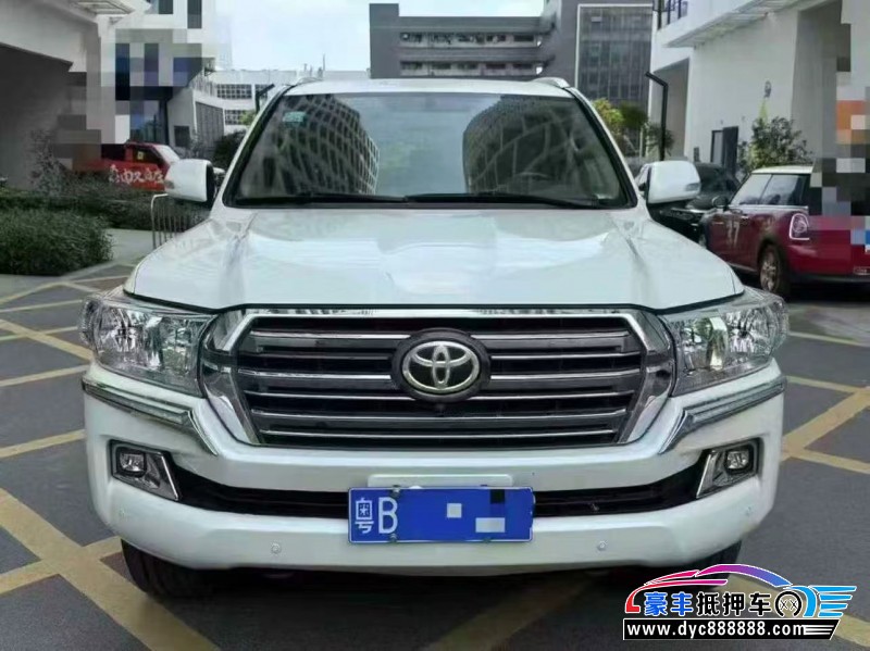 18年丰田兰德酷路泽（陆巡）轿车抵押车出售