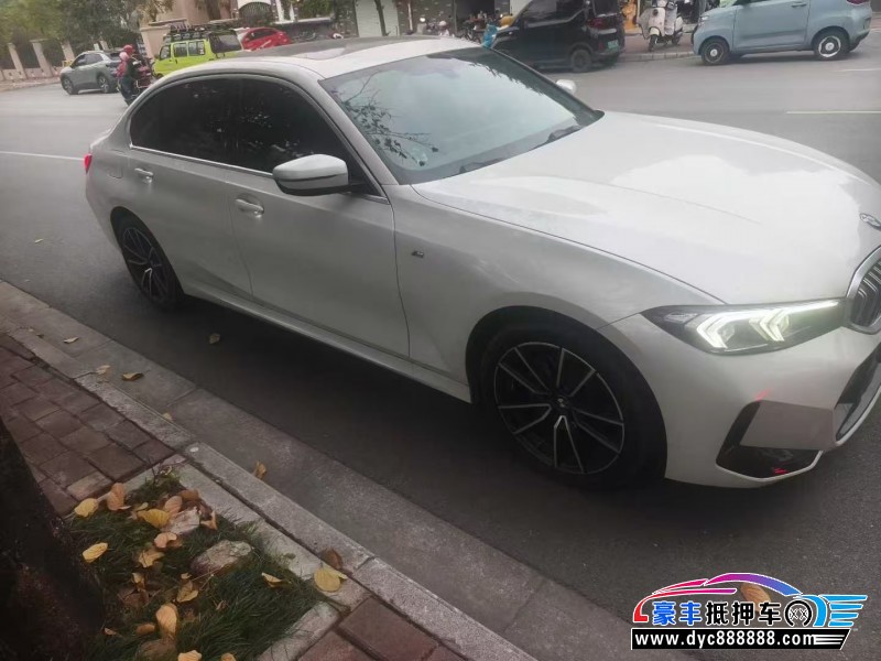 24年宝马3系轿车抵押车出售