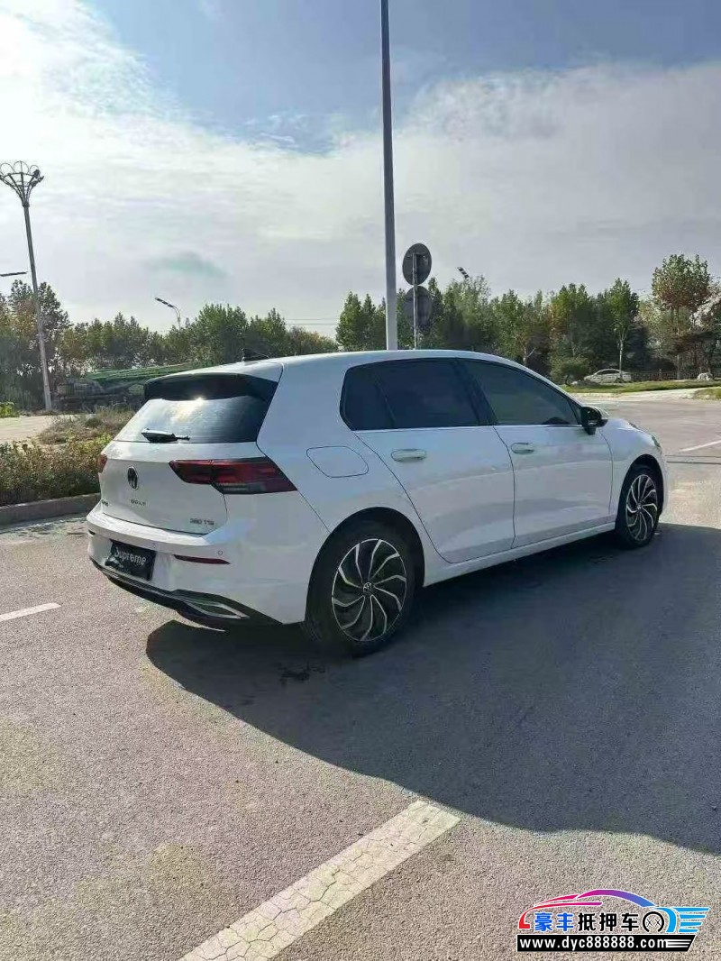 23年大众高尔夫轿车抵押车出售