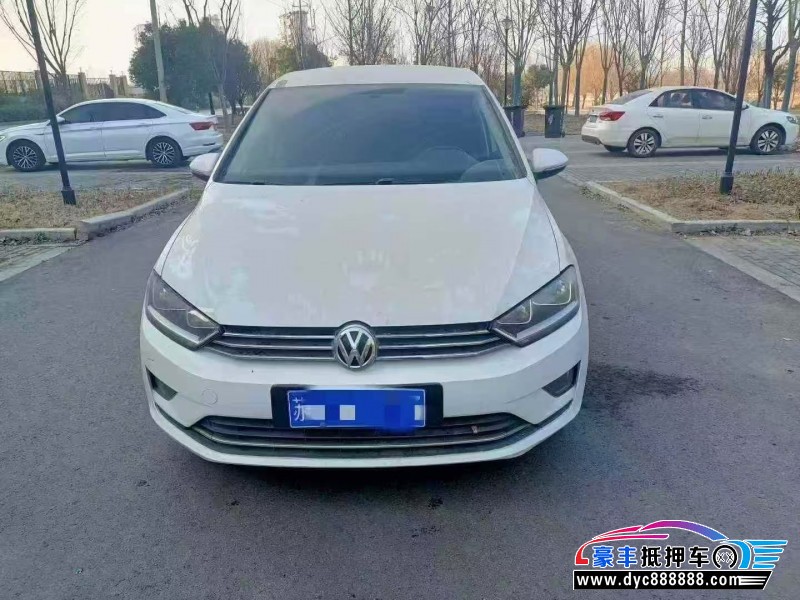 17年大众高尔夫轿车抵押车出售