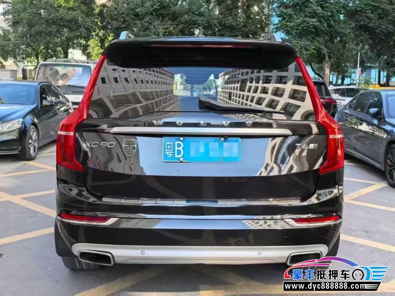 17年沃尔沃XC90轿车抵押车出售