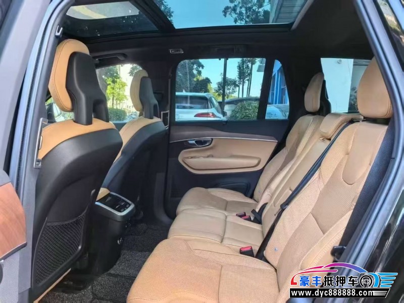 17年沃尔沃XC90轿车抵押车出售