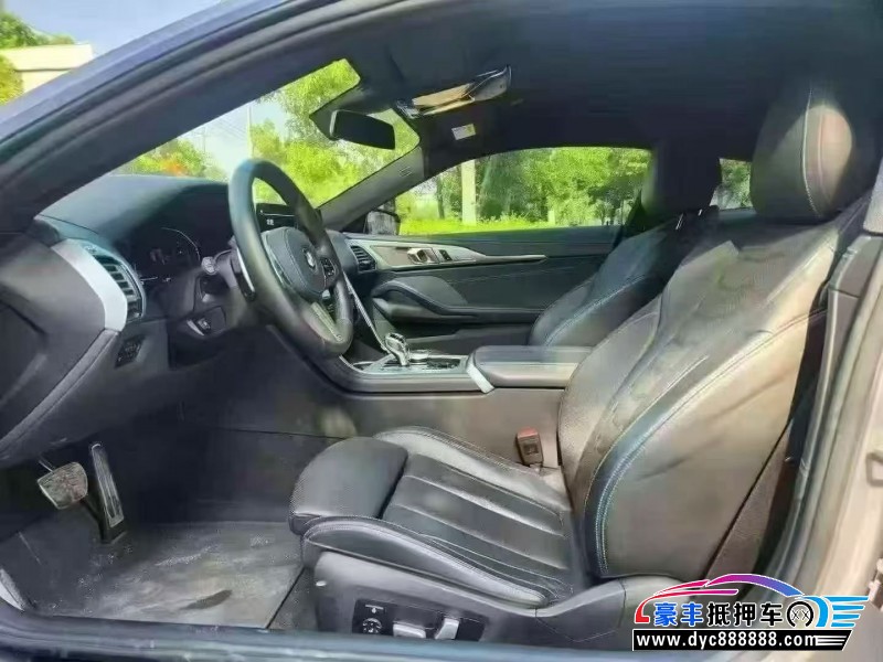 24年宝马8系轿车抵押车出售