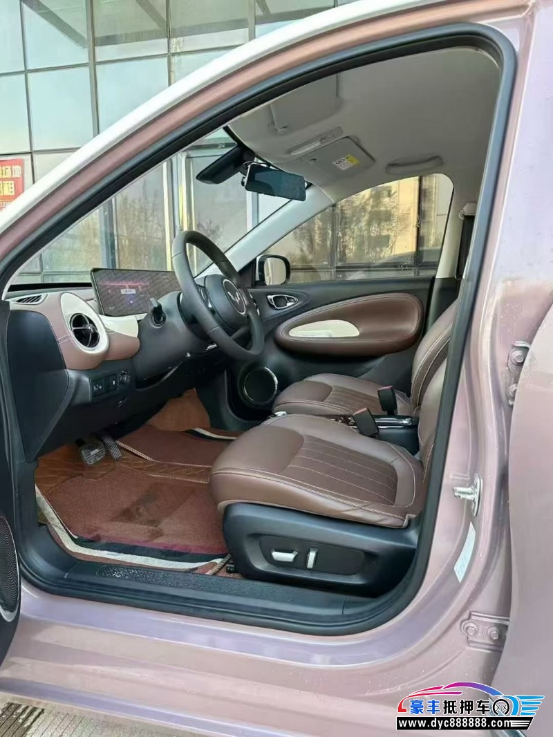 23年五菱缤果轿车抵押车出售