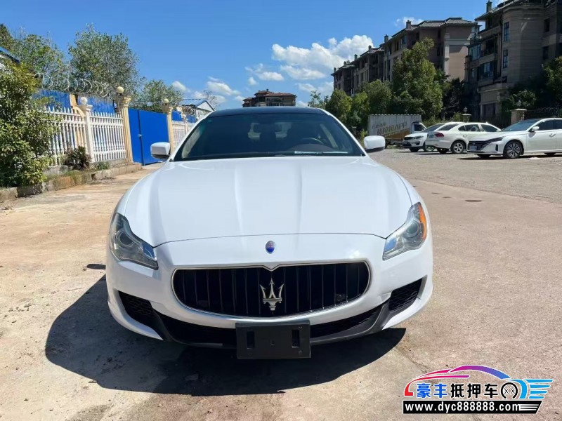 15年玛莎拉蒂总裁轿车抵押车出售