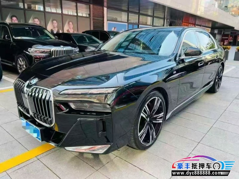 24年宝马7系轿车抵押车出售