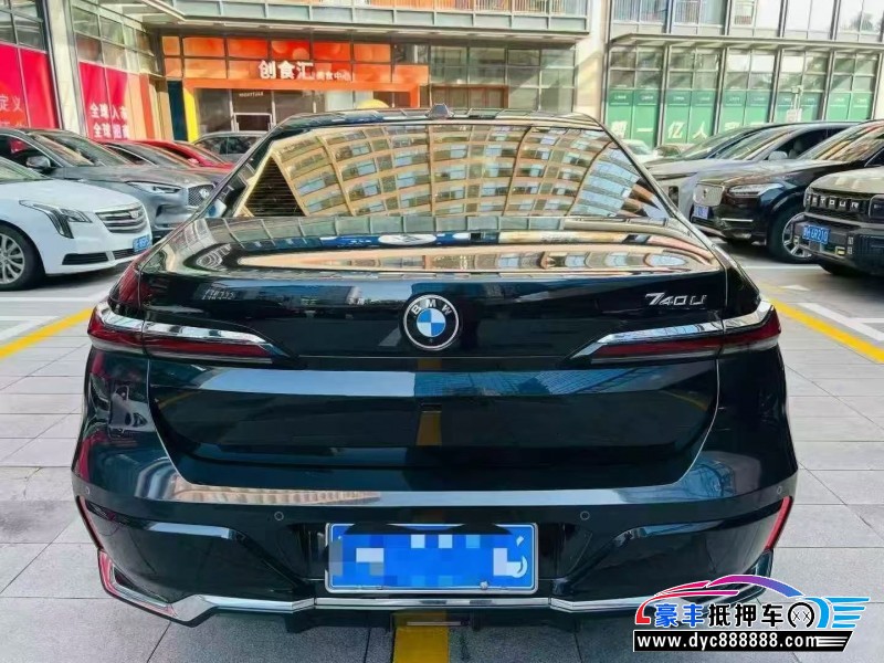 24年宝马7系轿车抵押车出售