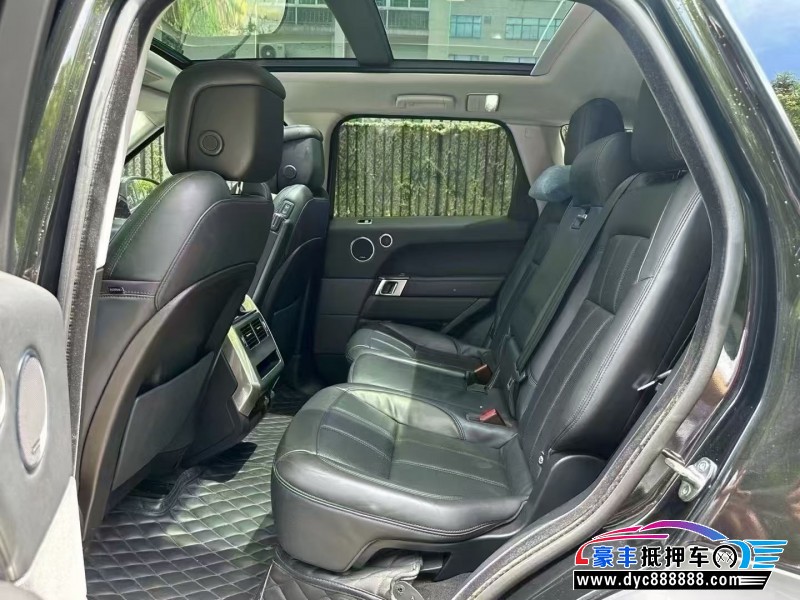 21年路虎揽胜运动轿车抵押车出售