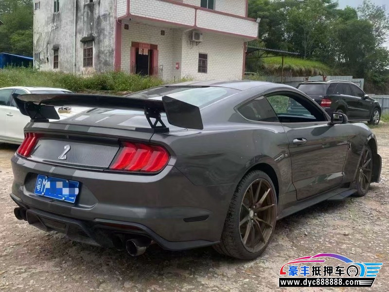 19年福特野马轿车抵押车出售