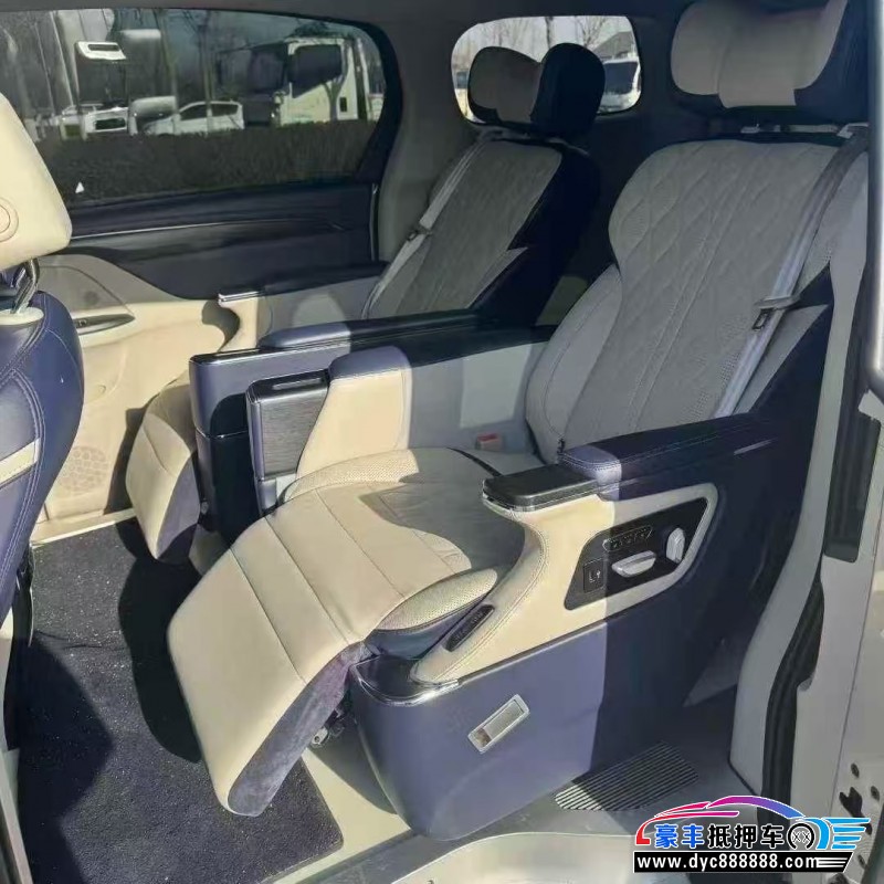 22年别克GL8轿车抵押车出售