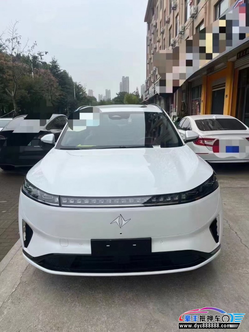 25年东风奕派008轿车抵押车出售