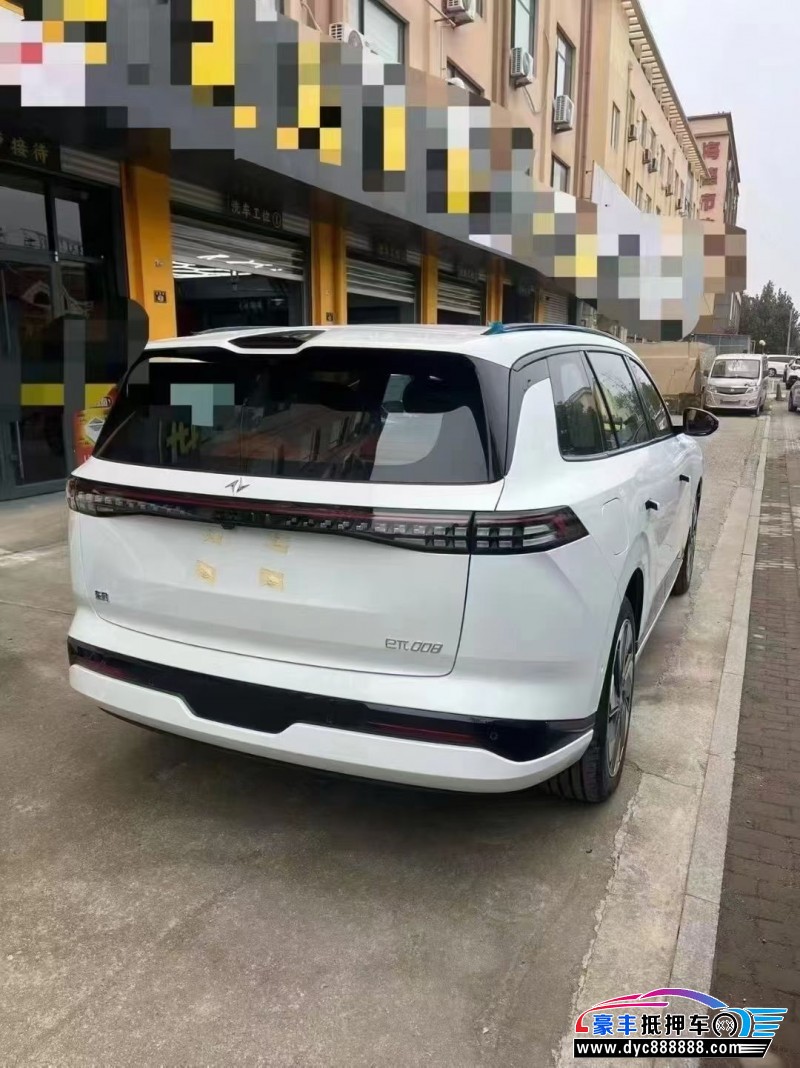 25年东风奕派008轿车抵押车出售