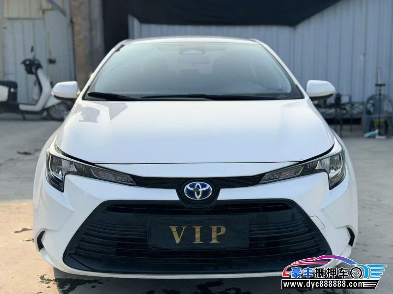 23年丰田雷凌轿车抵押车出售