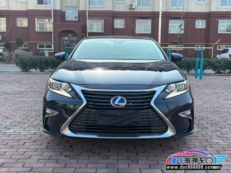 17年雷克萨斯ES轿车抵押车出售