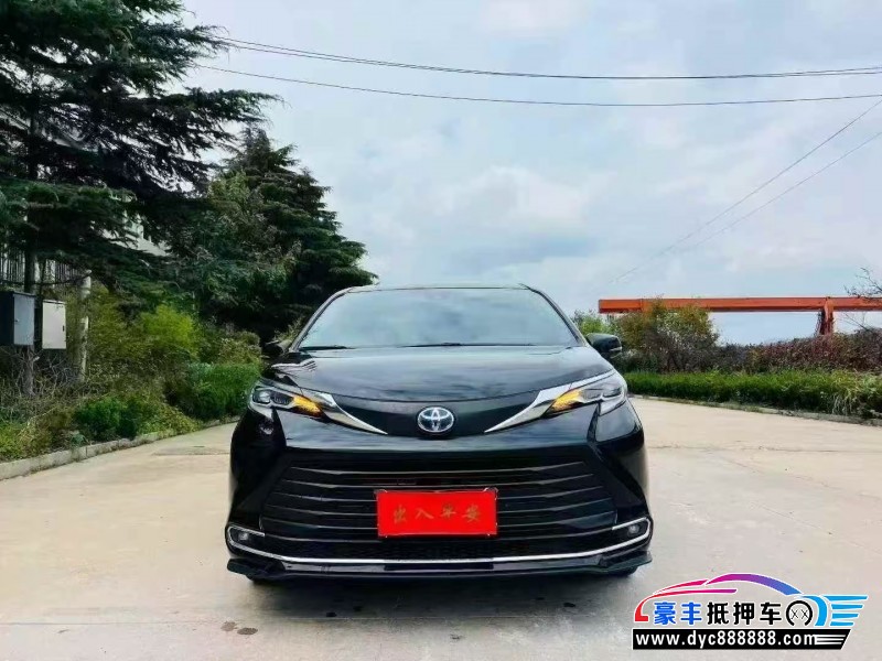 23年丰田塞纳轿车抵押车出售