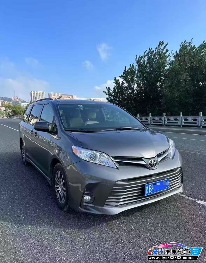 19年丰田塞纳轿车抵押车出售