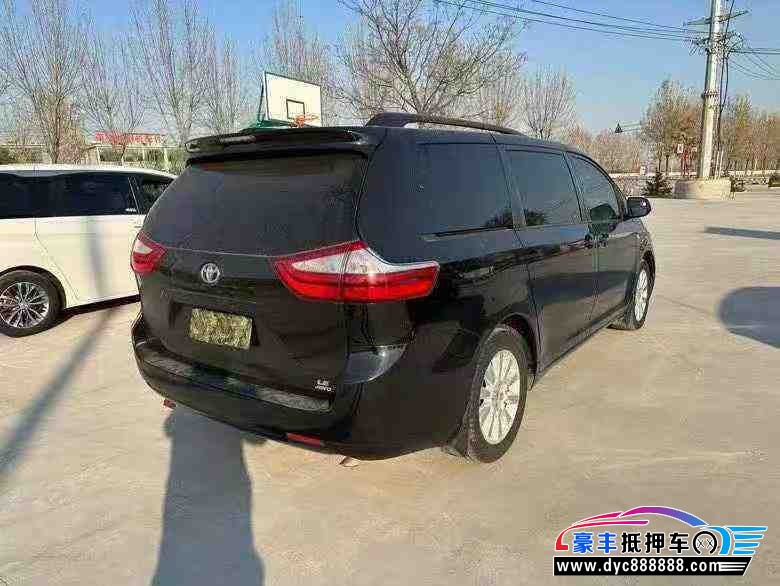 16年丰田塞纳轿车抵押车出售