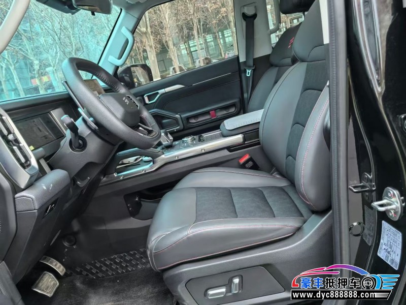 25年捷途旅行者轿车抵押车出售