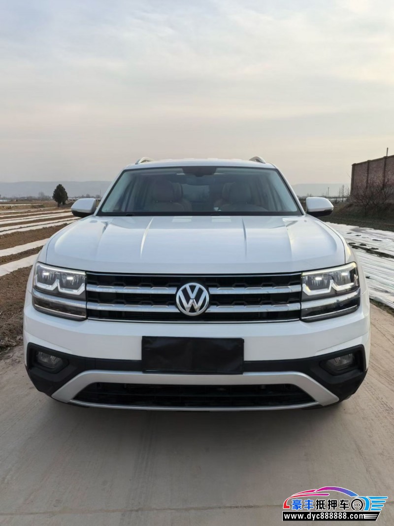 20年大众途昂轿车抵押车出售