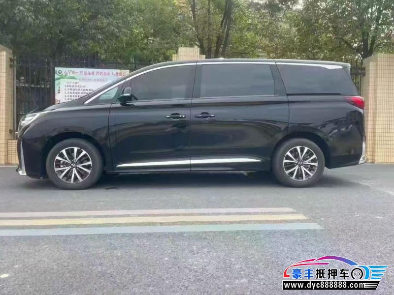 24年传祺M8轿车抵押车出售