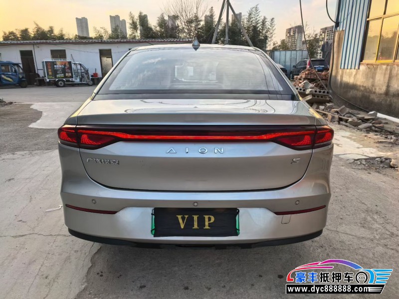 24年埃安炫轿车抵押车出售