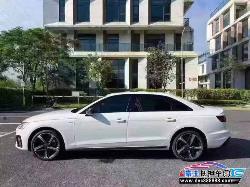 24年奥迪A4L轿车抵押车出售