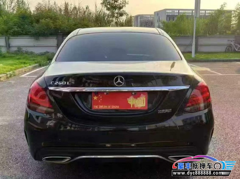 20年奔驰C轿车抵押车出售