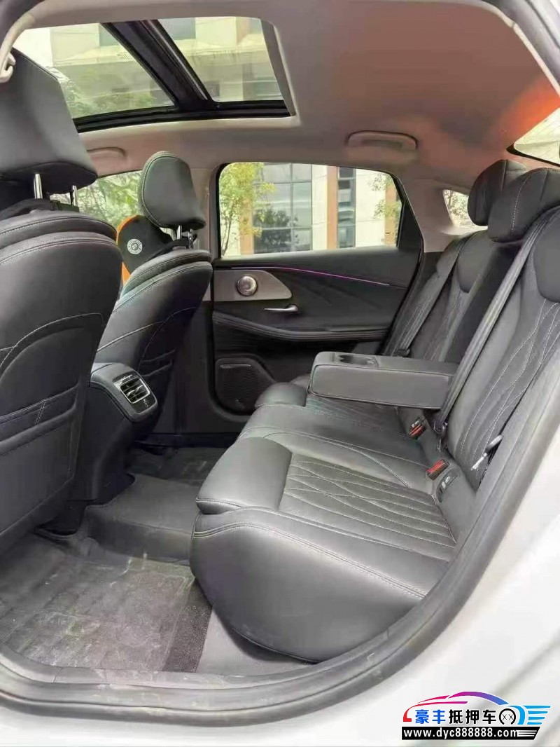 25年奇瑞艾瑞泽轿车抵押车出售