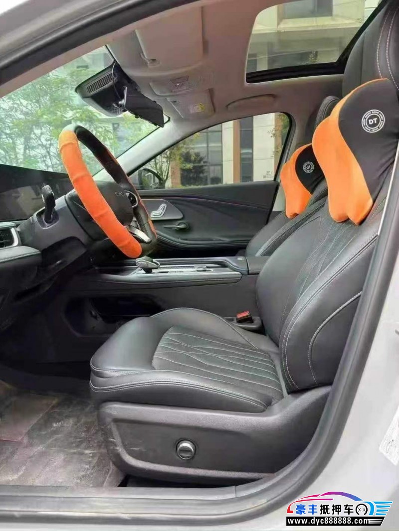 25年奇瑞艾瑞泽轿车抵押车出售