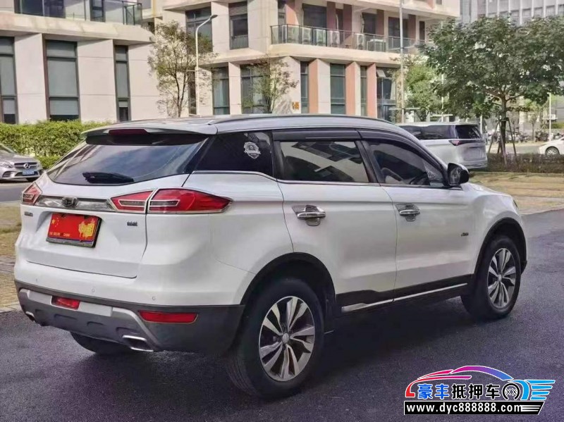 17年吉利博越轿车抵押车出售