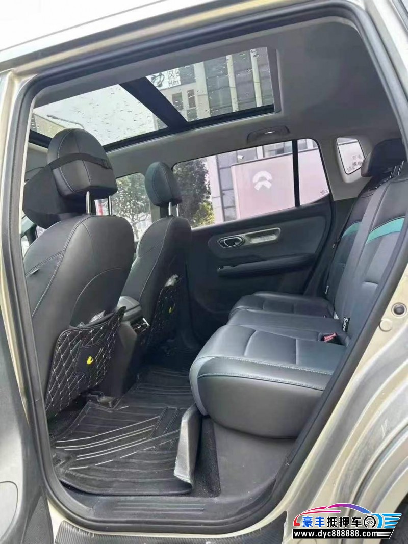 24年埃安Y70轿车抵押车出售