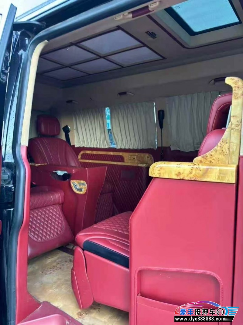 18年大众凯路威轿车抵押车出售