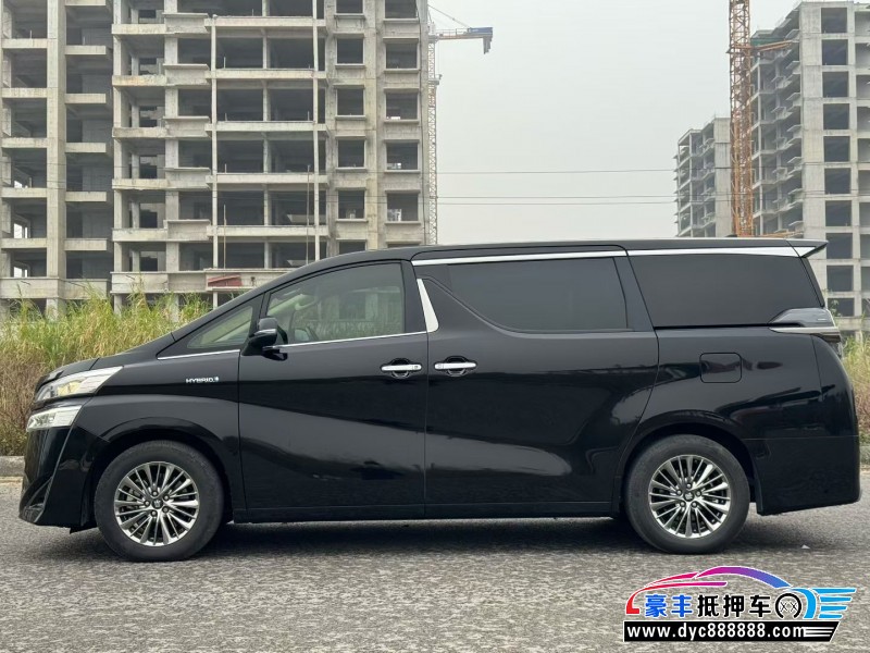 22年丰田威尔法轿车抵押车出售