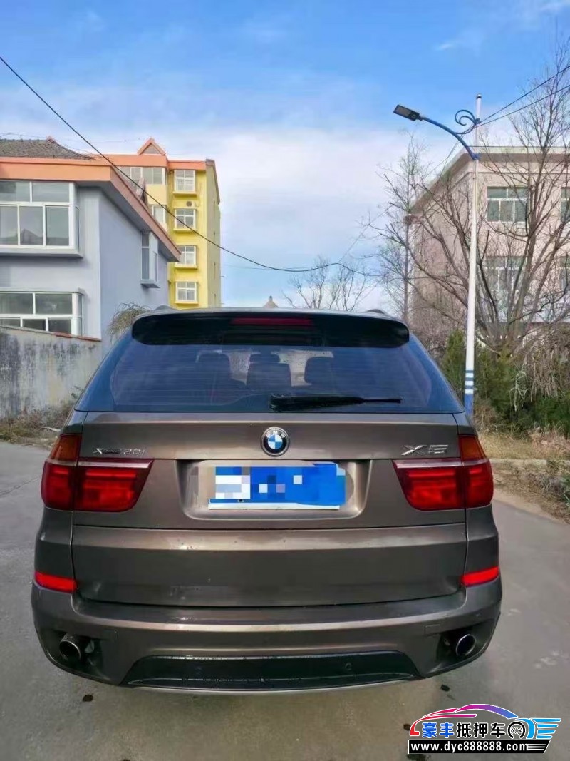 13年宝马X5轿车抵押车出售