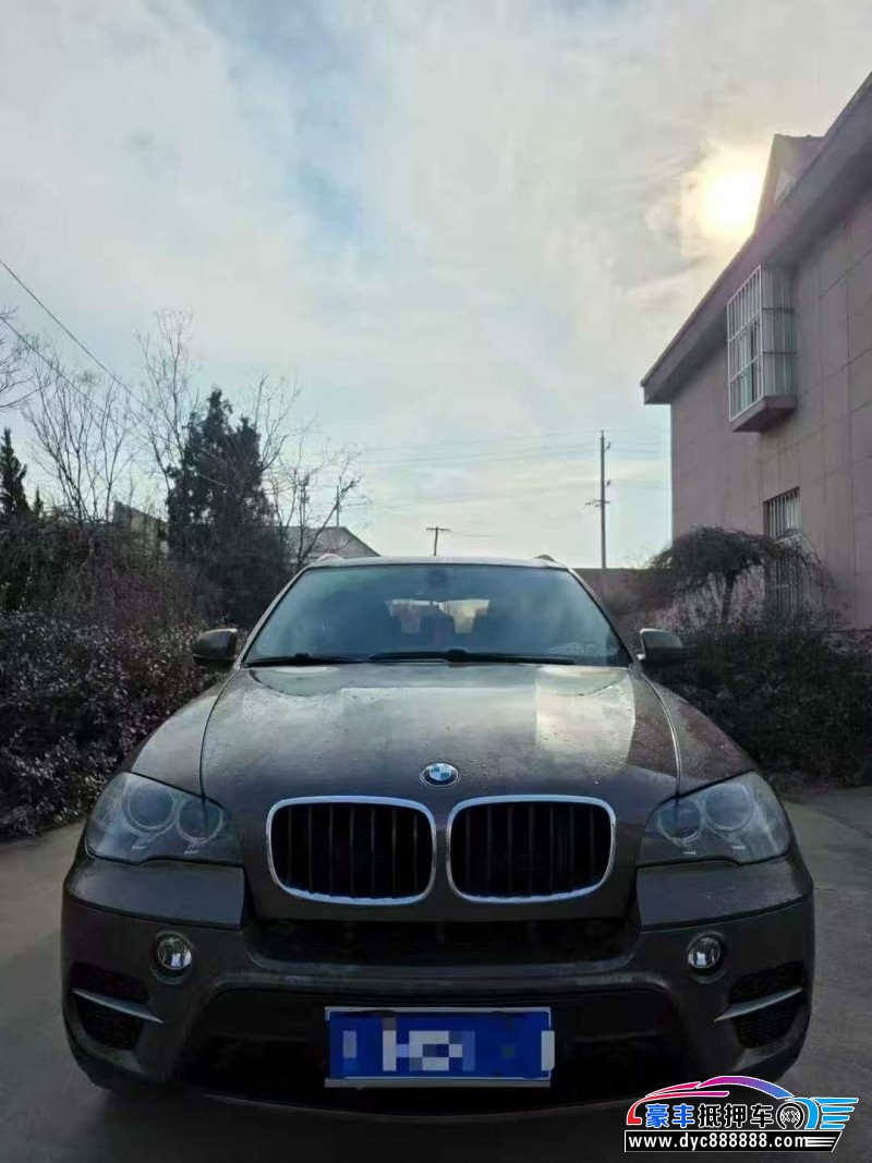 13年宝马X5轿车抵押车出售