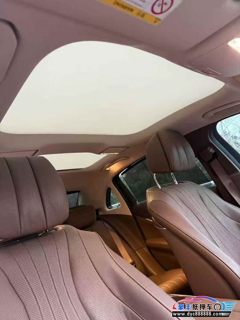 20年奔驰E轿车抵押车出售