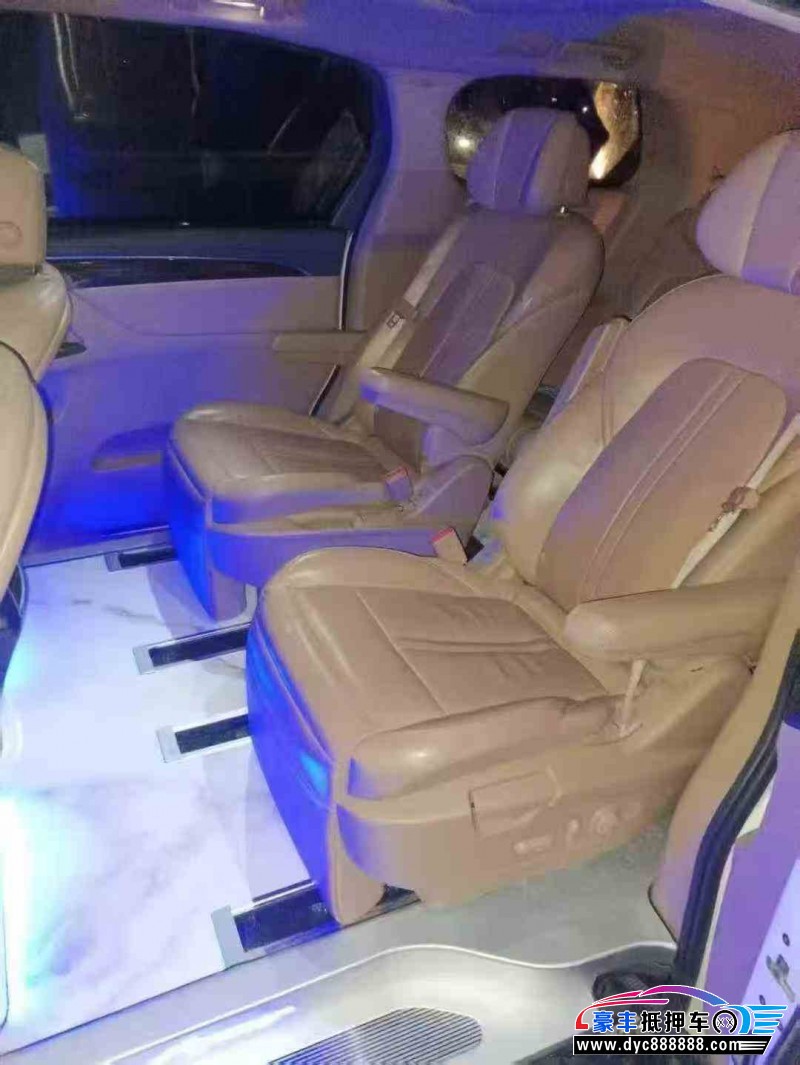 16年别克GL8MPV抵押车出售