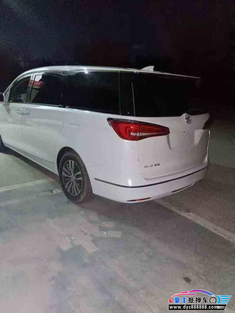 16年别克GL8MPV抵押车出售