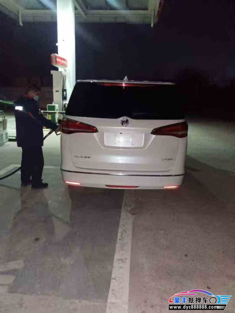 16年别克GL8MPV抵押车出售