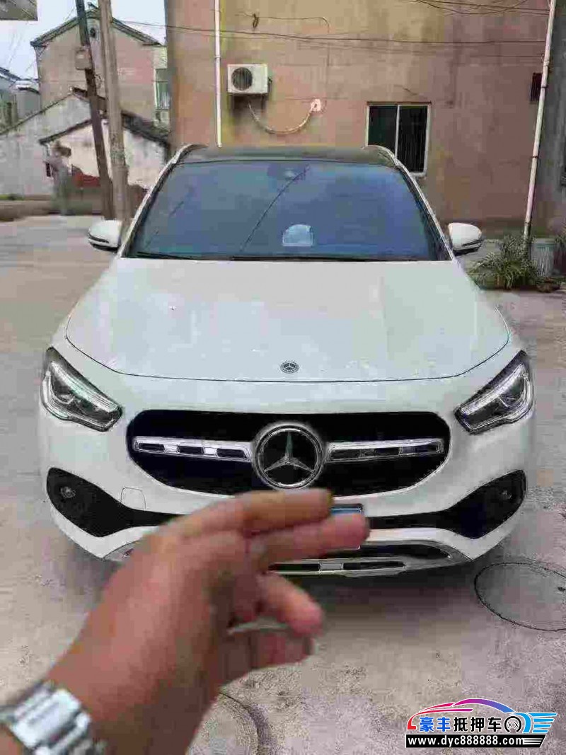 抵押车出售24年奔驰GLASUV