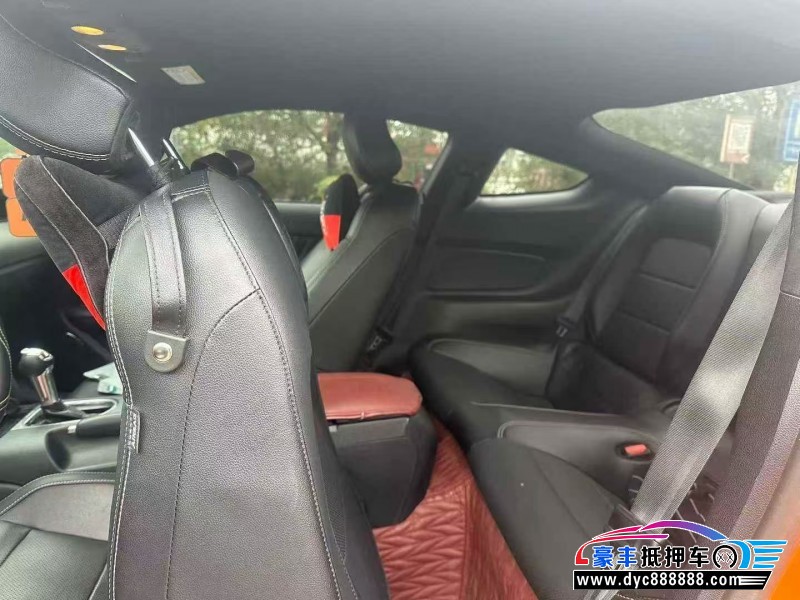 22年福特野马轿车抵押车出售