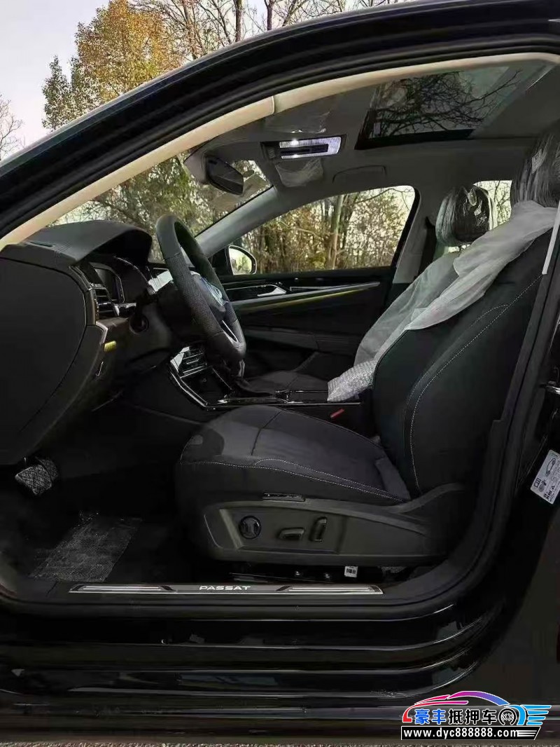 25年大众帕萨特轿车抵押车出售